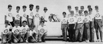 1962-'63 crop of Air Youth State Champs gathered at Nationals  included feminine state winner - Airplanes & Rockets