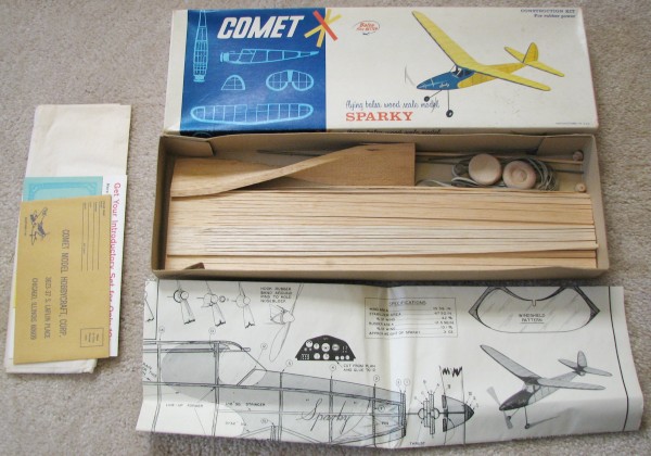 Comet Sparky kit - Airplanes and Rockets