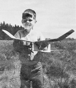 Heh, man, how you like my crate? We admit such a young shaver would need Dad's help to fly Mini-Rod, but it's a quickie model - Airplanes and Rockets