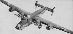 Flying on two engines the B-24 model looks exactly like the real bomber - Airplanes and Rockets