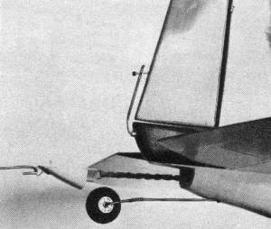 Removable tail plug for winding escapement rubber - Airplanes and Rockets