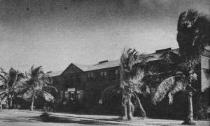 Embry-Riddle dormitory for unmarried students is this former Navy BOQ - Airplanes and Rockets