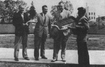 Famous visitors Dick Everett and Johnnie Brodbeck - Airplanes and Rockets