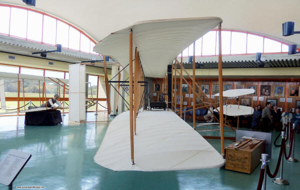 Wright Brothers National Memorial: Full-size replica of 1903 Wright Flyer - Airplanes and Rockets
