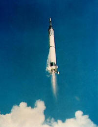 Photo of launch of Mercury Redstone - Airplanes and Rockets