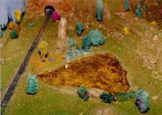 The Blattenbergers' N-Gauge Train Layout, Watering Hole - Airplanes and Rockets