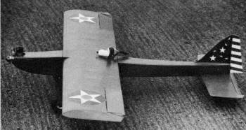 Thick semi-symmetrical wing give Snoopy fine Sunday stuntabilty - Airplanes and Rockets