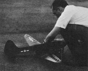 Always start Comando's left engine first - Airplanes and Rockets