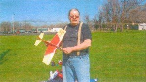 Dave Evar sent this picture of his hollow-log Beechcraft (Bean Hill Flyers) - Airplanes and Rockets