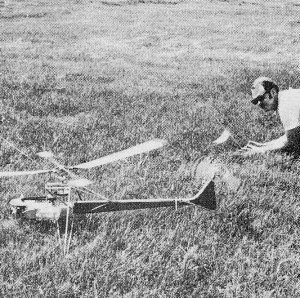 Observing main rotor for proper tracking - Airplanes and Rockets