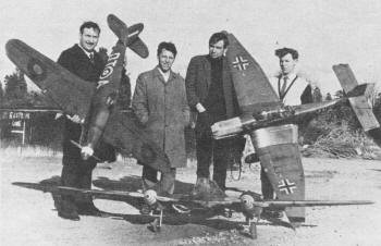 English modelers Jack Morton, Chris Olsen, Mick Charles and Dave Platt - Airplanes and Rockets