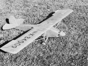 Wind Flying article from September 1972 AAM - Spirit of St. Louis stunter is an unlikely subject for aerobatics and an even more unlikely subject for powerless flight, but it does very well - Airplanes and Rockets