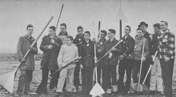 Model makers gather at Army's Camp A.P. Hill - Airplanes and Rockets