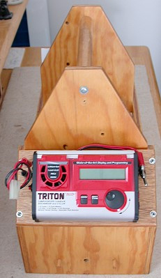 Chameleon Field Box : Electric, Fuel, RC, Control Line, Free Flight, Launching Stooge, Transmitter Tray, Tool Storage, Fuel Pump, Electric Starter, Tachometer - Airplanes and Rockets